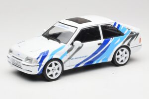 Ford Escort Mk4 RS Turbo S2 White With Decor MCG 1:18 MCG18547R Diecast