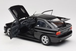 Ford Escort RS Cosworth Black Metallic Minichamps 1:18 150089020 Diecast - image 5 of 8