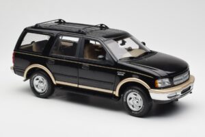 Ford Expedition Eddie Bauer Black UT Models 1:18 22710 Diecast