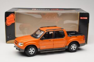 Ford Explorer Sport Trac Orange Maisto 1:18 536891G Diecast - image 8 of 8