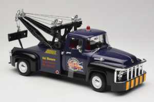 Ford F-100 Tow Truck Bob's Towing Welly 1:18 19834-W Diecast - image 4 of 6