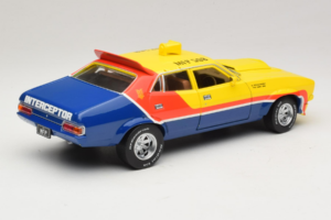 Ford Falcon XB Interceptor Mad Max GreenLight 1:18 DDA012 Diecast - image 3 of 8