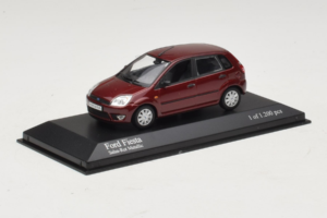 Ford Fiesta Mk5 Red Metallic Minichamps 1:43 400081101 Diecast - image 2 of 4