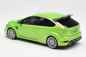 Ford Focus RS Mk2 Green Otto 1:18 OT381 Resin - image 5 of 6