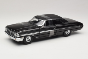 Ford Galaxie 500 Men in Black 3 Movie GreenLight 1:18 15301 Diecast