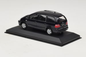 Ford Galaxy Mk2 Black Minichamps 1:43 GALAXY002 Diecast - image 3 of 4