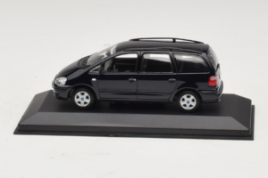 Ford Galaxy Mk2 Black Minichamps 1:43 GALAXY002 Diecast