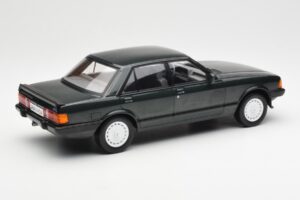 Ford Granada Mk2 2.8 Injection Dark Green MCG 1:18 MCG18263 Diecast - image 2 of 6