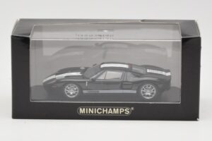 Ford GT Black Minichamps 1:43 400084204 Diecast - image 4 of 4