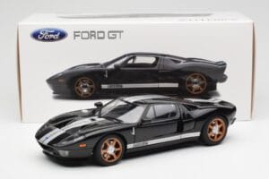 Ford GT Black With White Stripes AUTOart 1:18 73023 Diecast - image 8 of 8