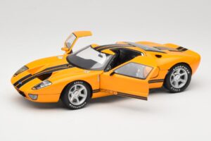 Ford GT Orange Beanstalk Group 1:18 0686500597 Diecast - image 2 of 8