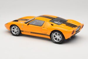 Ford GT Orange Beanstalk Group 1:18 0686500597 Diecast - image 7 of 8