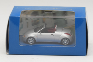 Ford Ka Cabriolet Silver Minichamps 1:43 403086434 Diecast - image 4 of 4