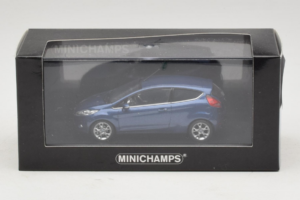 Ford Ka Dark Blue Metallic Minichamps 1:43 FORD004 Diecast - image 4 of 4