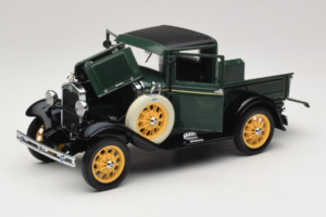 Ford Model A Pickup Valley Green Motor City 1:18 40003 Diecast - image 2 of 8