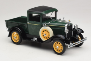 Ford Model A Pickup Valley Green Motor City 1:18 40003 Diecast - image 6 of 8