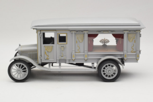 Ford Model T Ornate Carved Hearse Precision Miniatures 1:18 PMSC-07G Diecast - image 4 of 8