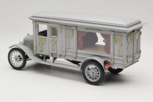 Ford Model T Ornate Carved Hearse Precision Miniatures 1:18 PMSC-07G Diecast - image 7 of 8