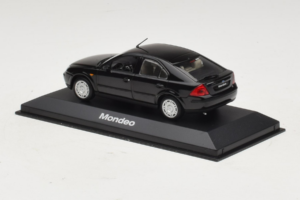 Ford Mondeo Mk3 Black Minichamps 1:43 MONDEO004 Diecast - image 3 of 4