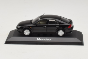 Ford Mondeo Mk3 Black Minichamps 1:43 MONDEO004 Diecast