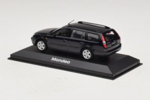 Ford Mondeo Mk3 Touring Black Minichamps 1:43 MONDEO003 Diecast - image 3 of 4
