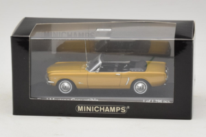 Ford Mustang Convertible Gold Minichamps 1:43 400082432 Diecast - image 4 of 4