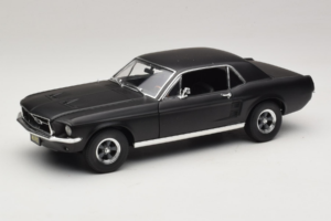 Ford Mustang Creed Movie GreenLight 1:18 13611 Diecast