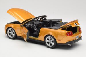 Ford Mustang GT S197 Convertible Gold Maisto 1:18 31158 Diecast - image 4 of 7