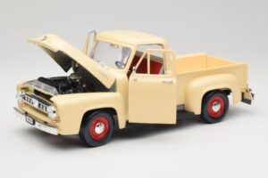 Ford Pickup Colonial White Road Legends 1:18 92148 Diecast - image 2 of 8