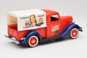 Ford Pickup Truck Pepsi-Cola Solido 1:18 99053 Diecast - image 3 of 8