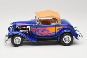 Ford Roadster Street Rod Blue with Fire Road Signature 1:18 92249 Diecast - image 4 of 8