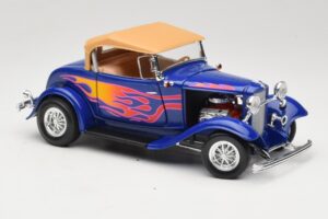 Ford Roadster Street Rod Blue with Fire Road Signature 1:18 92249 Diecast - image 6 of 8