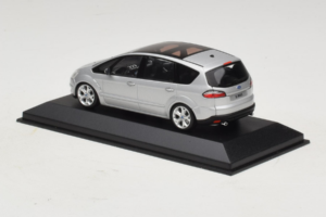 Ford S-Max Silver Minichamps 1:43 SMAX001 Diecast - image 3 of 5