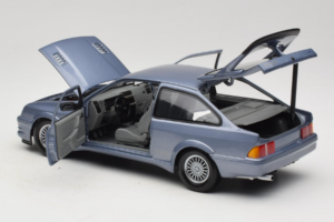 Ford Sierra RS Cosworth Blue Minichamps 1:18 150084002 Diecast - image 5 of 8