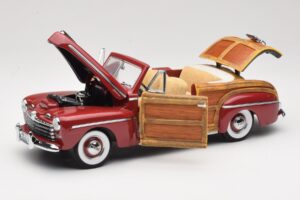 Ford Sportsman Red Road Signature 1:18 20048 Diecast - image 2 of 8