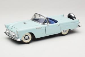 Ford Thunderbird Green Revell 1:18 8804-G1 Diecast