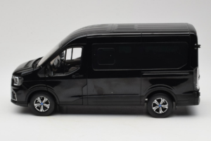 Ford Transit Black JMC 1:18 SHRV363CM02JP Diecast - image 4 of 8