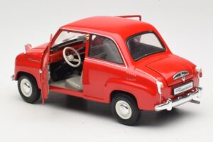 Goggomobil T 250 Red Revell 1:18 8952 Diecast - image 4 of 7
