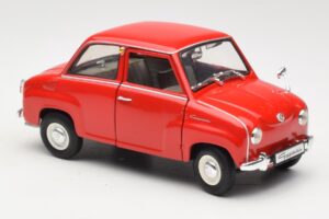 Goggomobil T 250 Red Revell 1:18 8952 Diecast - image 5 of 7