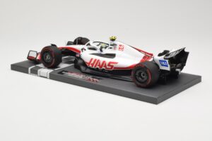 Haas VF-22 #47 M. Schumacher Bahrain GP 2022 Minichamps 1:18 117220147 Diecast - image 5 of 6