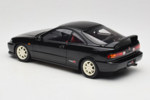 Honda Integra Type R DC2 Pre-Facelift Flamenco Black Pearl MotorHelix 1:18 M85203 Diecast - image 7 of 8