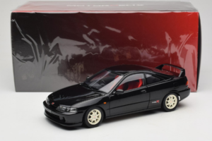Honda Integra Type R DC2 Pre-Facelift Flamenco Black Pearl MotorHelix 1:18 M85203 Diecast - image 8 of 8