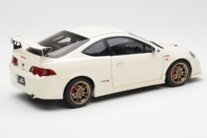 Honda Integra DC5 Type R Mugen White AUTOart 1:18 73251 Diecast - image 3 of 8