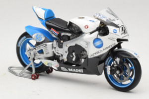 Honda RC212V #56 S. Nakano Konica Minolta Honda MotoGP 2007 Minichamps 1:18 112071056 Diecast - image 4 of 6