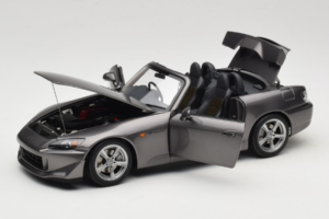 Honda S2000 AP2 Type S Moon Rock Metallic MotorHelix 1:18 M85111 Diecast - image 3 of 9