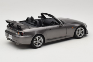Honda S2000 AP2 Type S Moon Rock Metallic MotorHelix 1:18 M85111 Diecast - image 4 of 9