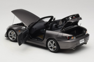 Honda S2000 AP2 Type S Moon Rock Metallic MotorHelix 1:18 M85111 Diecast - image 6 of 9