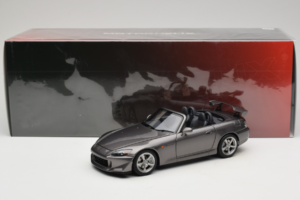 Honda S2000 AP2 Type S Moon Rock Metallic MotorHelix 1:18 M85111 Diecast - image 9 of 9