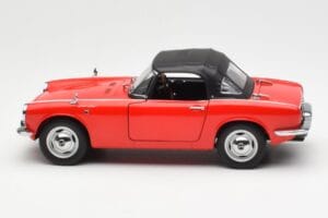 Honda S800 Roadster Red AUTOart 1:18 73276 Diecast - image 4 of 8