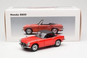 Honda S800 Roadster Red AUTOart 1:18 73276 Diecast - image 8 of 8